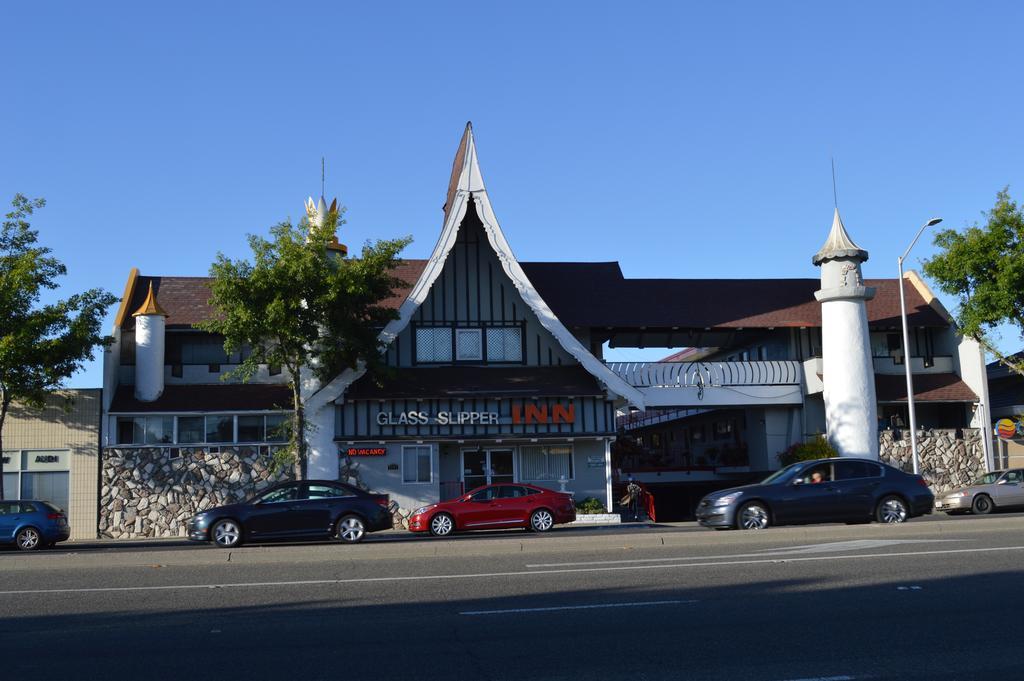 Glass Slipper Inn - Stanford Palo Alto Exterior photo